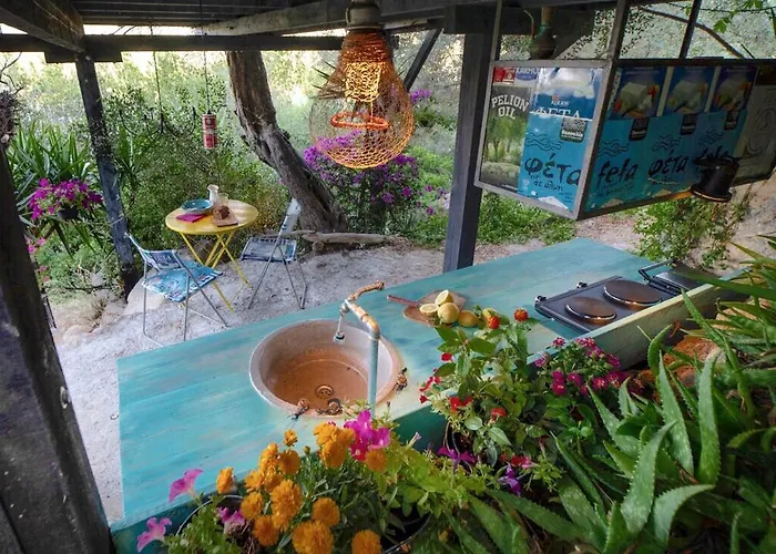 Magical Treehouse By The Sea With Amazing Views Pensiune 3*